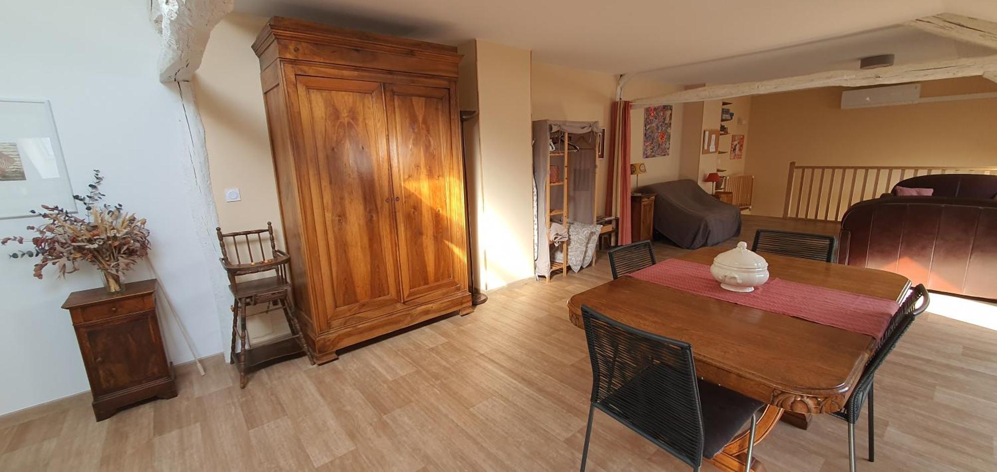 Appartement De Charme Au Coeur De Nevers Bagian luar foto